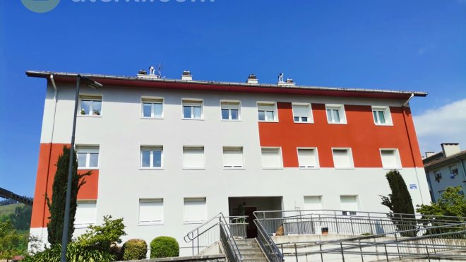 corcho-proyectado-gipuzkoa-fachada